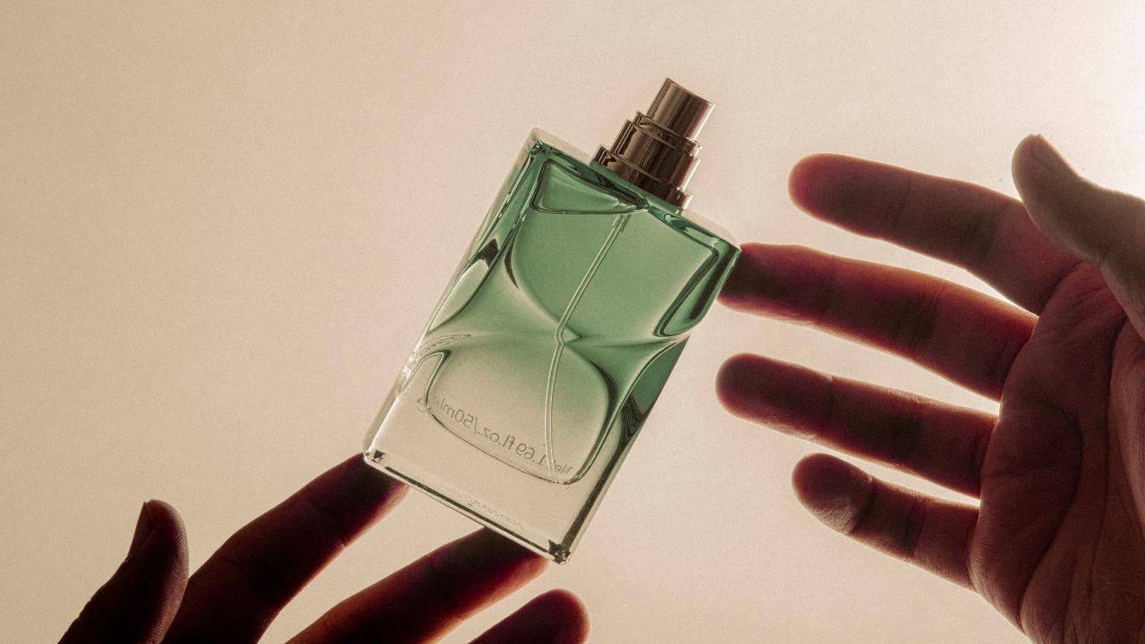 Si tienes más de 60 años y quieres sentirte fresca y joven, estos son los perfumes ideales para ti